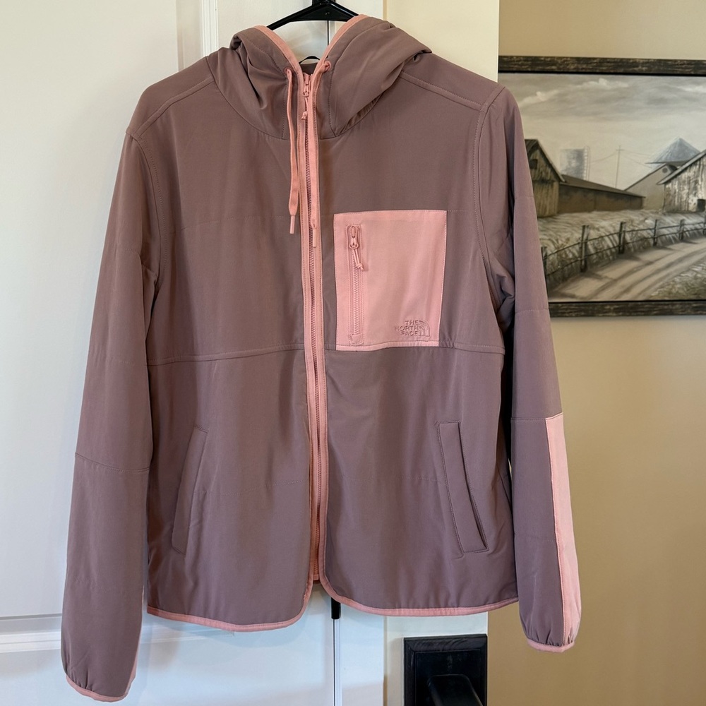 The North Face Women's Mauve and Light Pink Ski Jacket